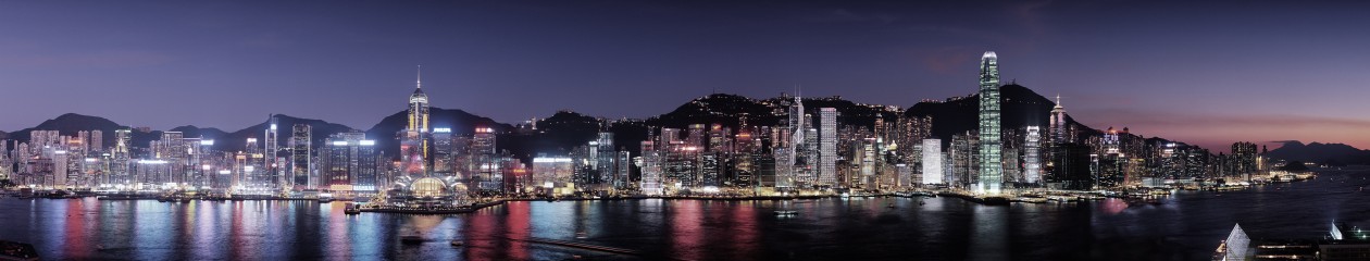 cropped-Hong_Kong_at_night1.jpg